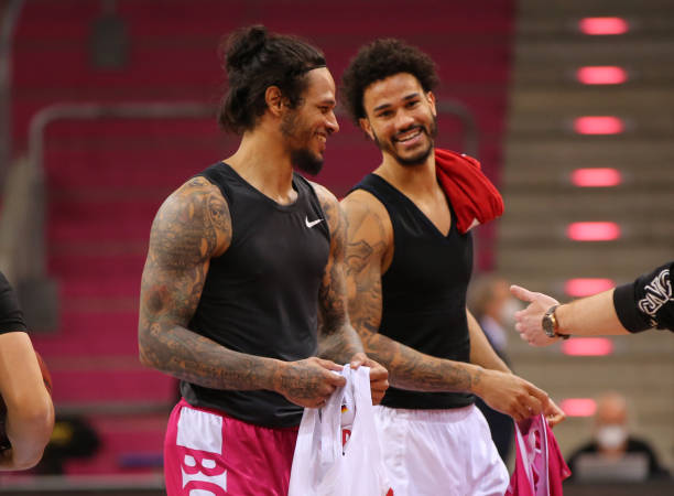 直在国际舞 直在国际舞