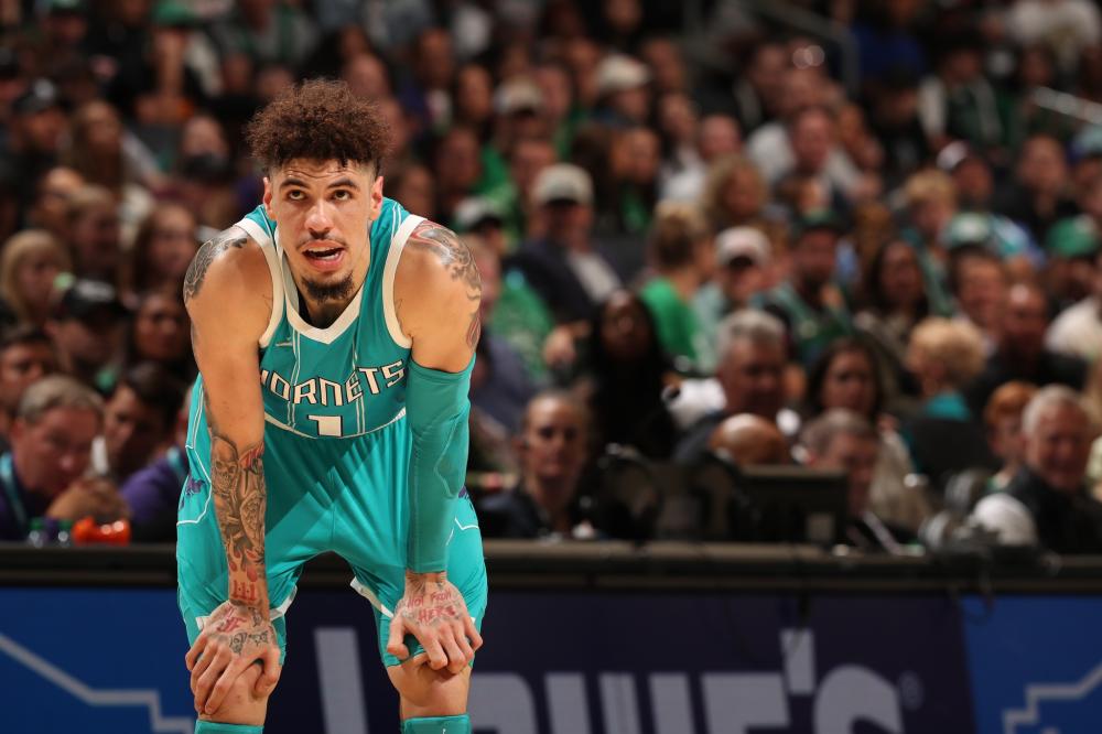 球直接滑向 球直接滑向