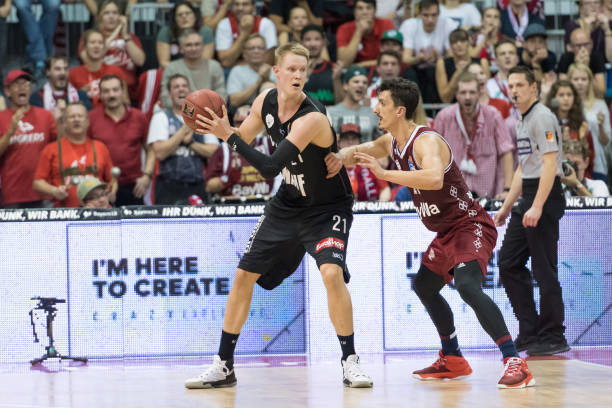 使得曼谷联 使得曼谷联